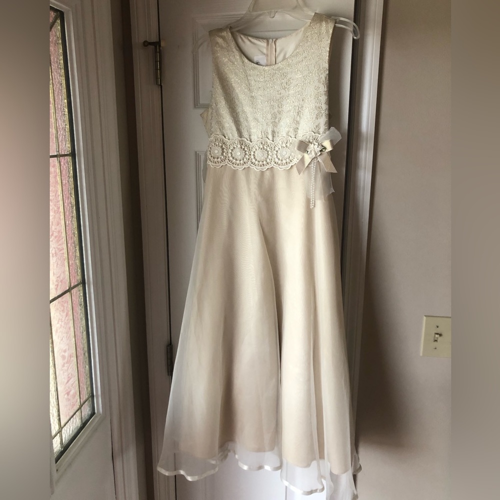 Bonnie Jean girls junior bridesmaid dress size 12